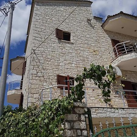 Eglent'S Tourist House Hotel Sarande Luaran gambar