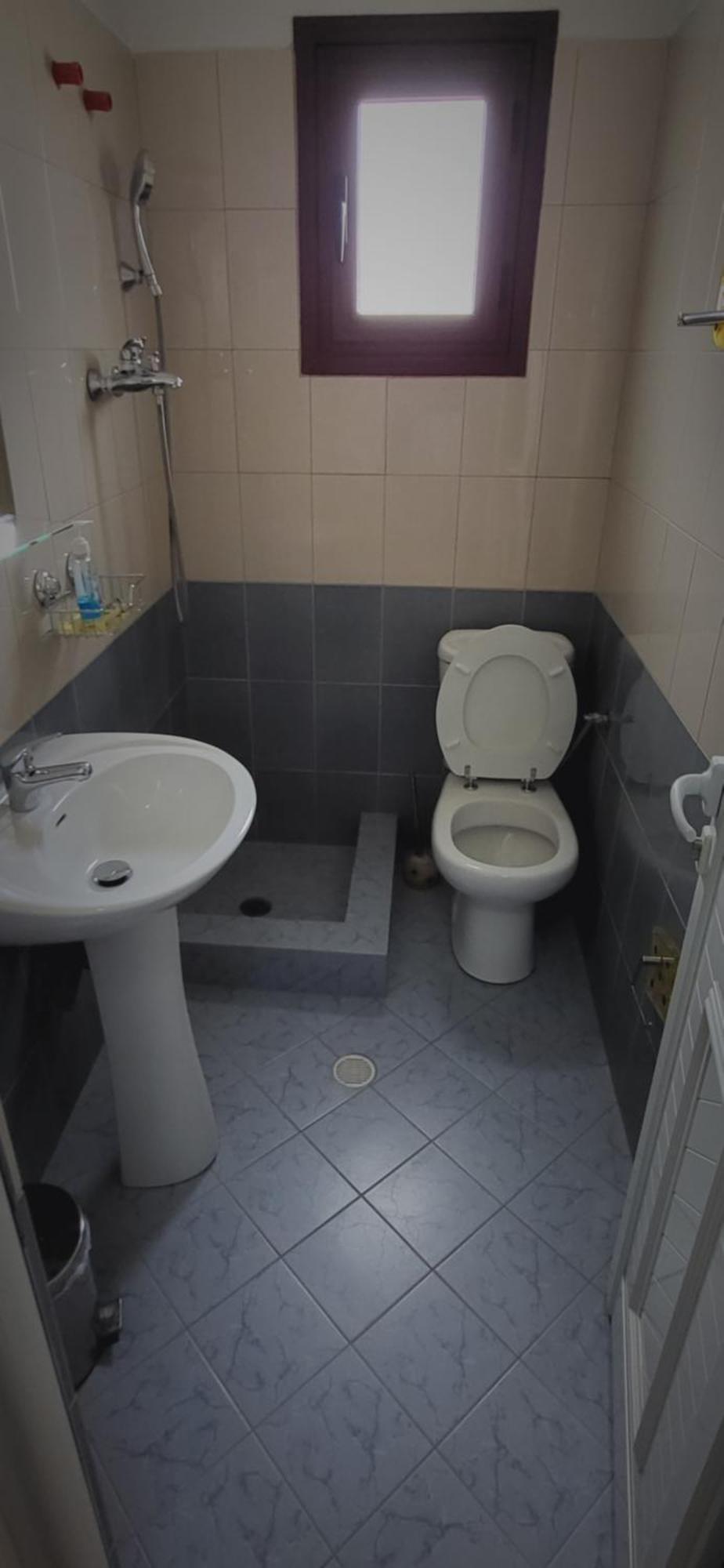 Eglent'S Tourist House Hotel Sarande Bilik gambar