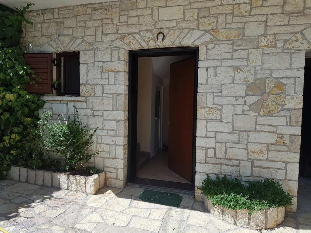 Eglent'S Tourist House Hotel Sarande Luaran gambar